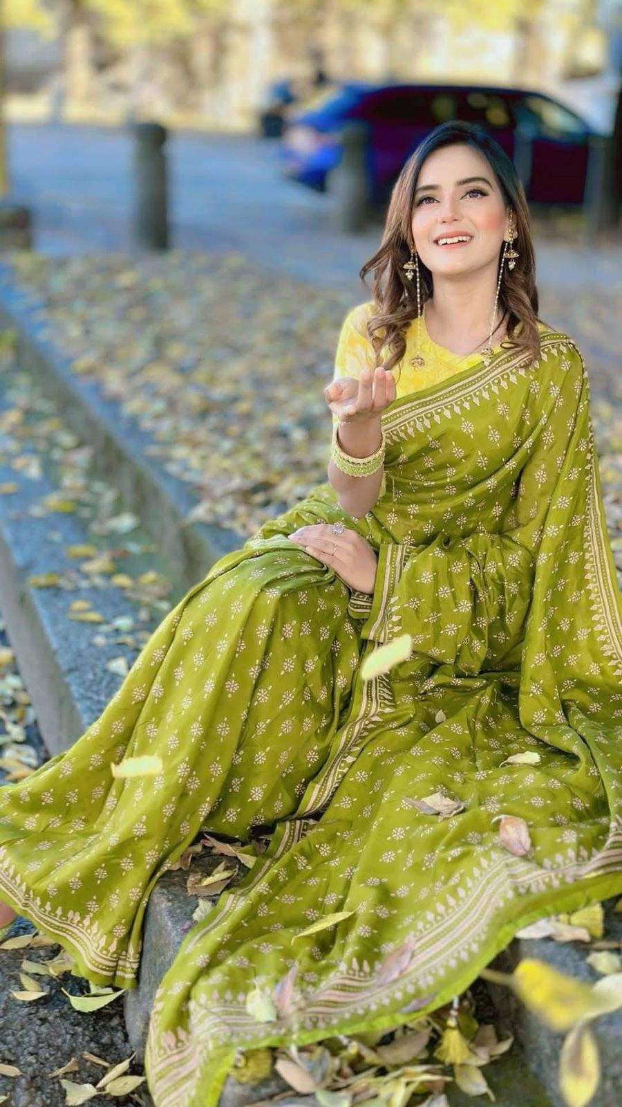 শিবুড়ি ডাই ও ভেজিটেবল সিল্ক বাটিক শাড়ি | BDS-103