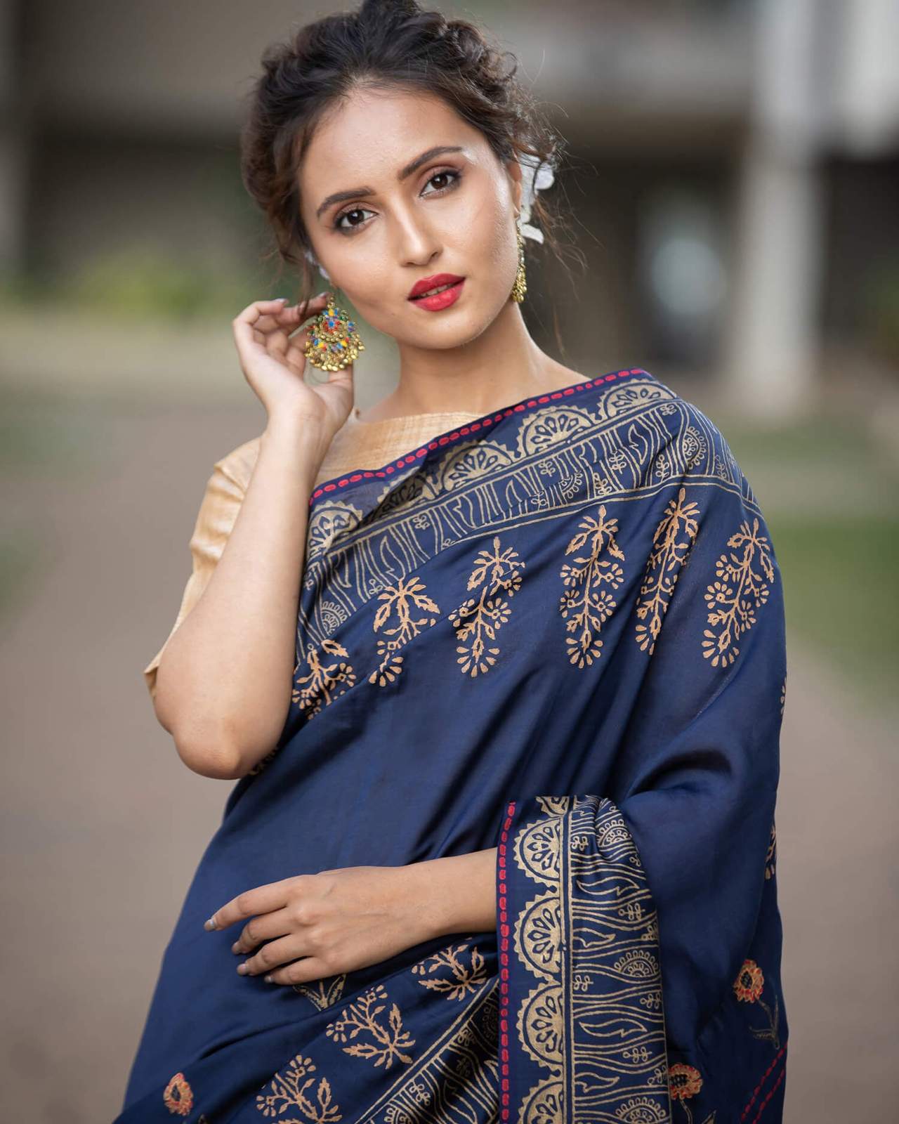 Mate Navy Blue Color Soft Silk Digital Print Saree with Unstitched Blouse Piece | DG-165