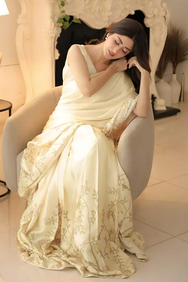 Soft Glossy Silk Digital Print Saree With Unstitched Blouse Piece | DG-172